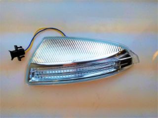 SİNYAL SOL VIANO W204 2006-2009 11-14 resmi