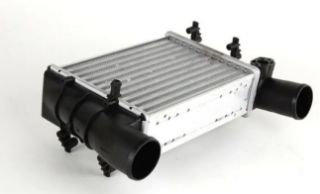 TURBO RADYATÖRÜ (INTERCOOLER) PASSAT A4 A6 1.8T 1.9TDI 00>05 resmi