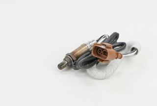 OKSİJEN SENSÖRÜ PASSAT 1.8 T 97-00 A3 1.8 T 96-03 A4 1.8 T 95-01 resmi