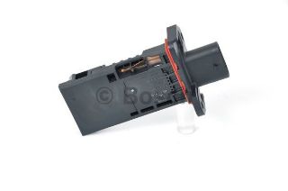 HAVA KÜTLE ÖLÇER DEBİMETRE BMW F40 19 F44 19 F45 18 F46 G20 G80 19 G21 G81 G30 F90 G31 MİNİ F54 F55 F56 resmi