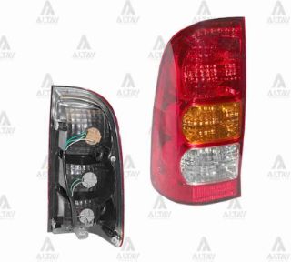 STOP LAMBASI SOL-(DUYLU AMPULLU)-(TOYOTA: HILUX VIGO 05>10 ) resmi