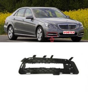 LED SİS FAR KAPAĞI SAĞ ( AVANGARDE ) W212 2009-  MERCEDES W212 2009- resmi