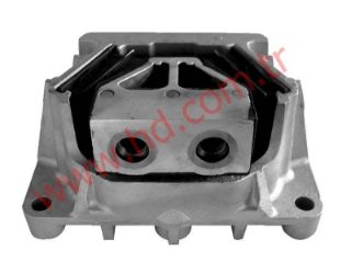 MOTOR TAKOZU ÖN MERCEDES TRUCK resmi