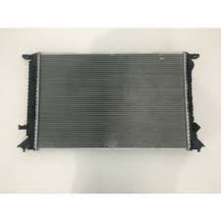 RADYATÖR AUDI A4 1.8TFSI-2.0TFSI/TDI 08 A5 1.8TFSI 08 Q5 2.0TFSI/TDI 09 720X467X28 MEK.ŞNZ RA0010430 resmi