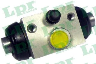 ARKA TEKER SILINDIRI SAG / SOL C2 C3 C3 II XSARA II SAXO C3 PLURIEL P206 P1007 P306 YM P106 YM P206+ (T3E) PLUS 1.6 16V 1.4I 1.4HDI 1.4 16V HDI 1.1I ABSLI ARACLAR ICIN 04 / 02> resmi