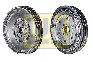 VOLANT A4 A6 1,8 T QUATTRO 97 05 resmi