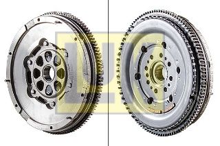 VOLANT TRANSİT V184 2,0TDCI 125PS 02>06 MONDEO III 2,0TDCI 90PS / 115PS / 130PS 00>07 JAGUAR X TYPE ESTADE 2,0D 130BG (03 09) resmi