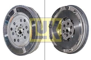 X DEBRİYAJ VOLANI CADDY III-GOLF V-JETTA III-TOURAN 03 A3 03 OCTAVIA 04 BEETLE 01 1.9TDI BJB-BKJ-B resmi