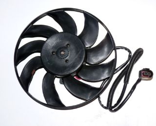 FAN MOTORU TR T5 2011 >2.0 BITDI 2.0 TDI TRANSPORTER T5 2003>20101.9 TDI (AXC) 1.9 TDI (AXB) 2.5 TDI (AXD) 1.9 TDI (AXC) 1.9 TDI (AXB) 2.5 TDI (AXD) 0 × 0 × 0 resmi