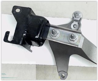 MOTOR KULAĞI SOL ALİMİNYUM DACİA LODGY-DOKKER-LOGAN II-SANDERO II resmi