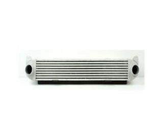 İNTERCOOLER BRAZİNG İNTERCOOLER A/M 582X131X105 DİSCOVERY III 2.7 V6 TDI 04 SPORT 2.7TD 05 ALUMİNYUM 96243-PML500030 resmi