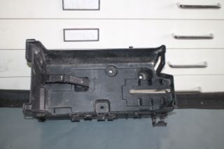BATTERIES, MOUNTING AND SPARE PARTS resmi