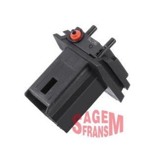 BAGAJ KONTAKTÖR ANAHTARI PEUGEOT 206 307 308 406 C 3 C4 resmi