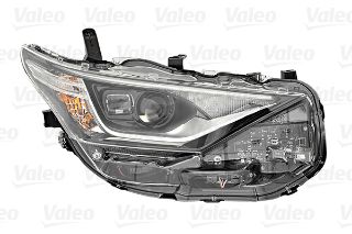 FAR SAĞ TOYOTA AURİS 2015/04 Bİ-LED resmi