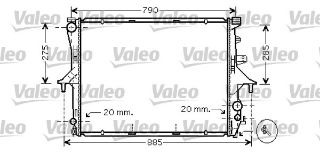 X RADYATÖR TOUAREG 2.5TDİ-3.6 V6 03-10 MEK.ŞANZ./OTOM.ŞANZ./AC /- 710X550X40 resmi
