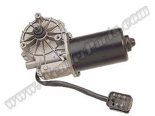 SİLECEK MOTORU ÖN (ŞASE NO: <F619720) C-CLASS W202 93>00 S202 94>00 resmi